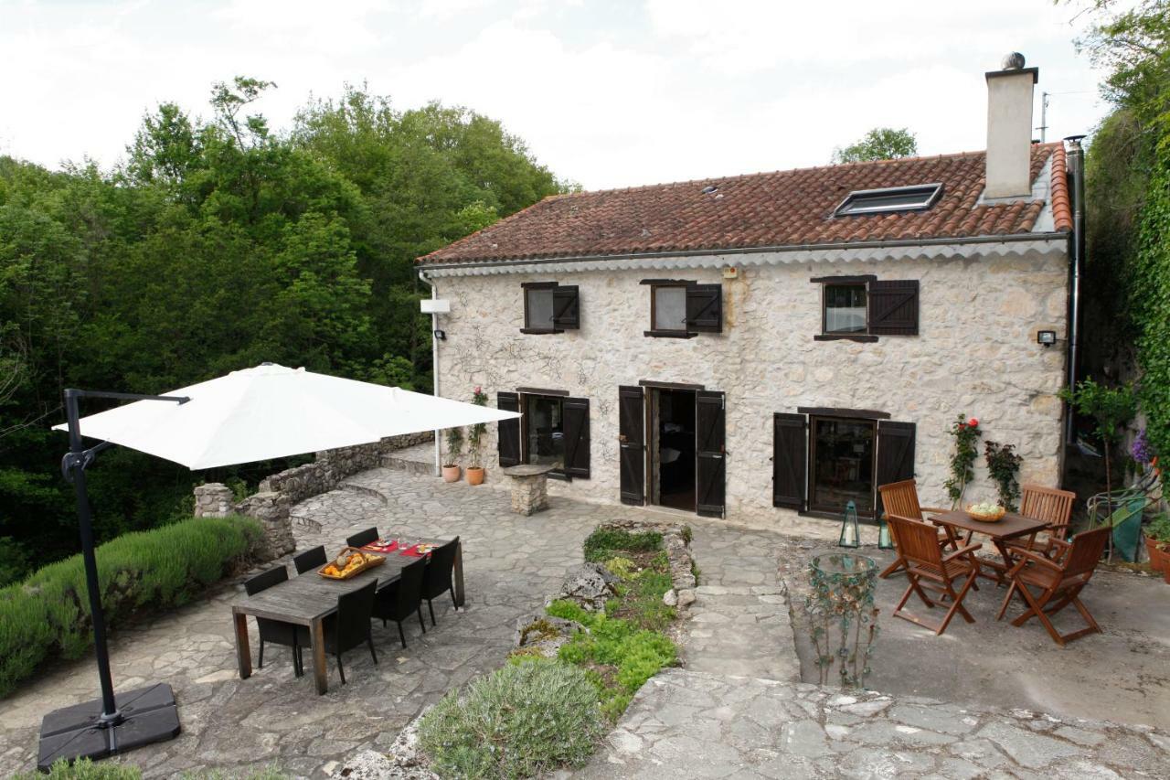 Moulin D'Entre Les Roches Bed & Breakfast Puivert Eksteriør bilde